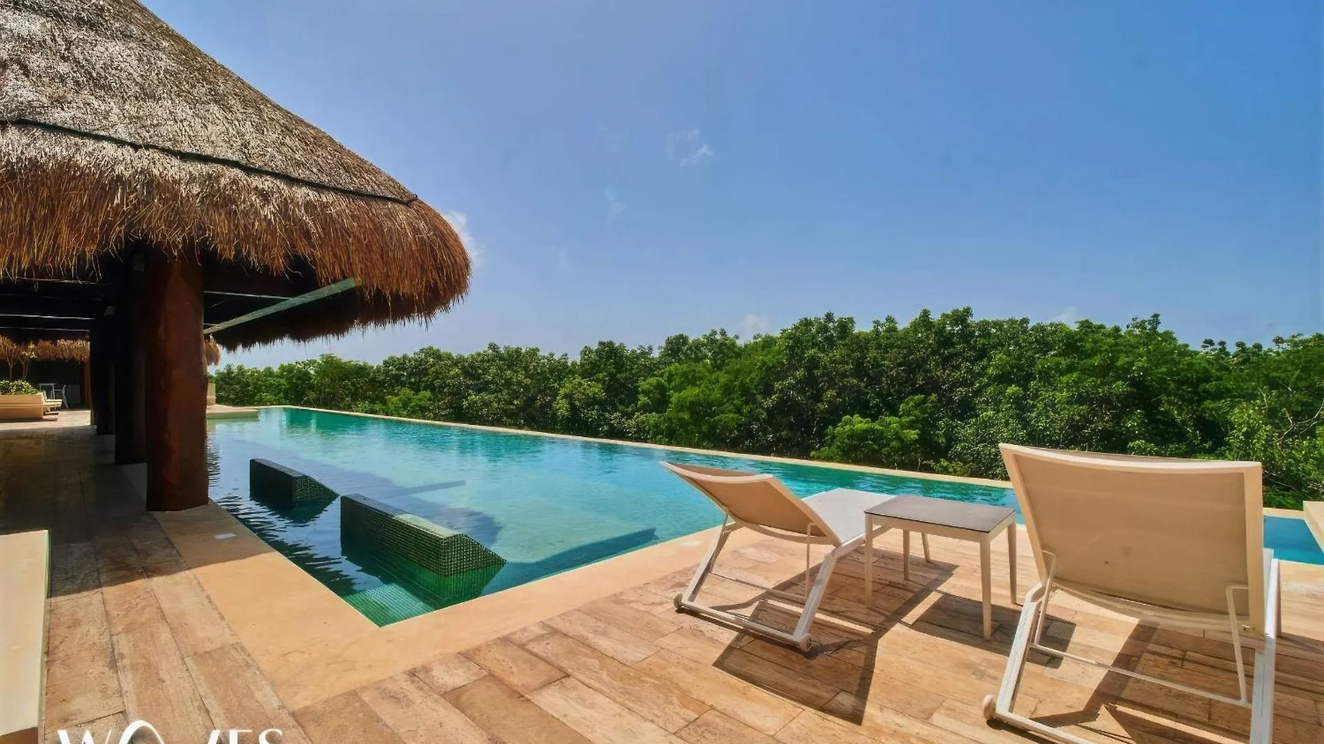 Spacious 2 Br. Jungle View Luxury Apartment W/Prime Location تولوم